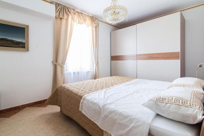 Bungalow Leo سافودغيا المظهر الخارجي الصورة